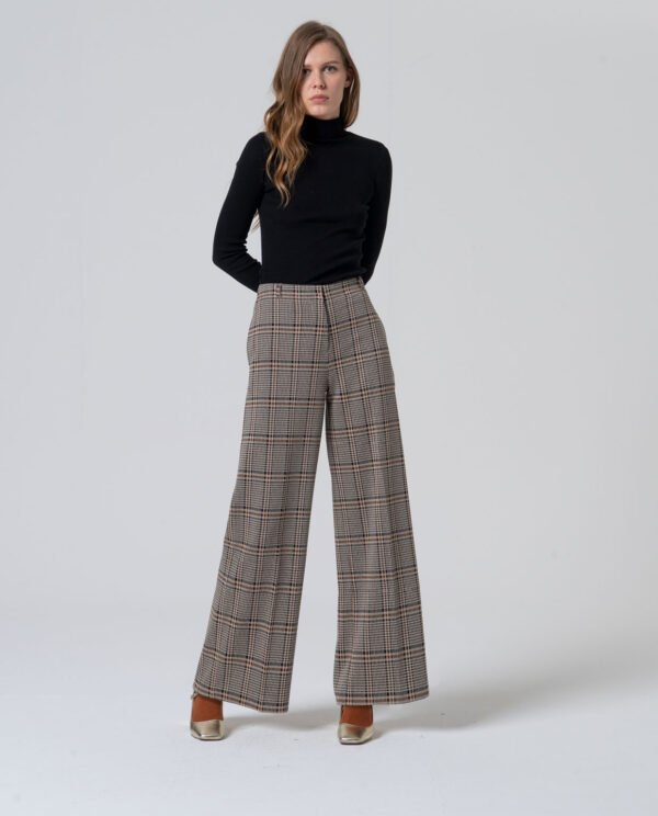 Pantalón recto jacquard negro.