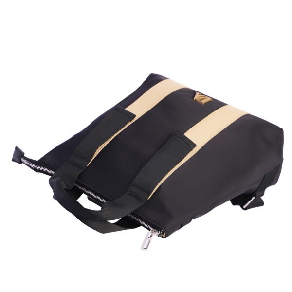 Mochila negro. - Imagen 5