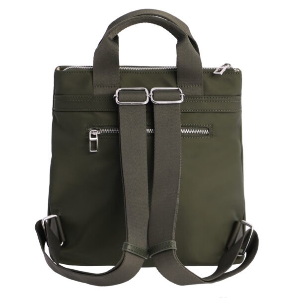 Mochila verde. - Imagen 6