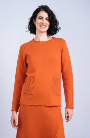 Jersey caldera con flecos.