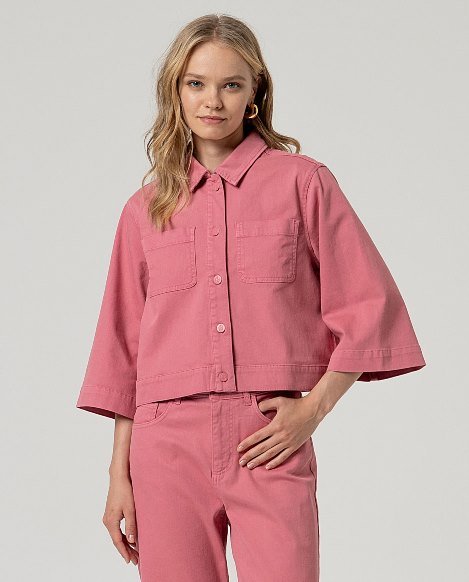 Cazadora corta manga 3/4. Rosa