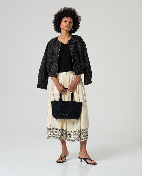 Jersey escote pico manga murciélago. Negro - Imagen 4