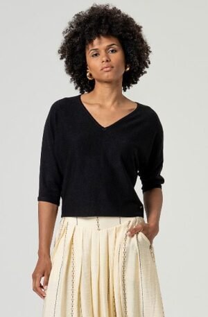 Jersey escote pico manga murciélago. Negro