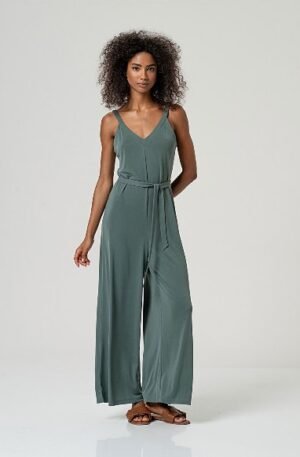 Mono de tirantes. Verde