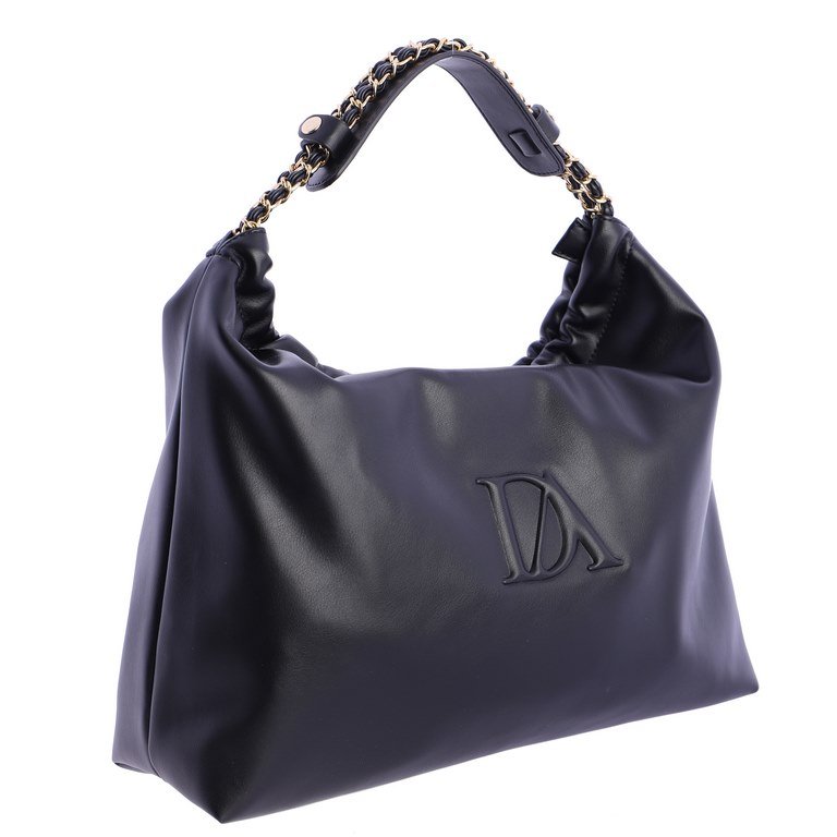 Bolso de mano negro.