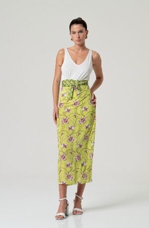 Pare estampado verde lima.