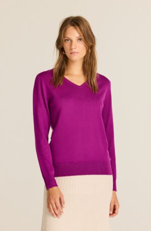 Jersey escote pico viscosa malva.